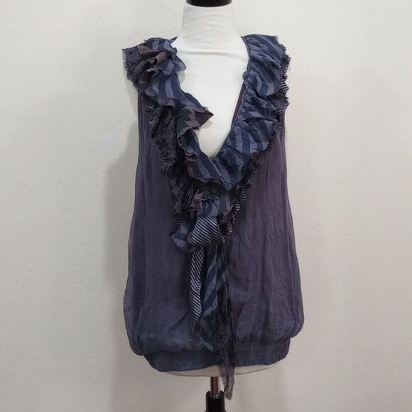 Elizabeth And James Purple Silk Ruffled Sleeveless Blouse - Size M - Picture 3 of 9